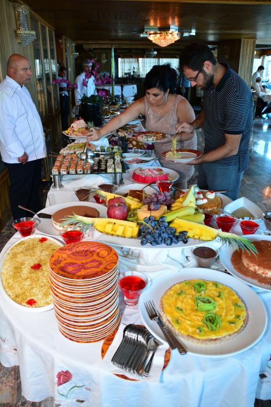Sunday Lunch Buffet at Bay Lodge